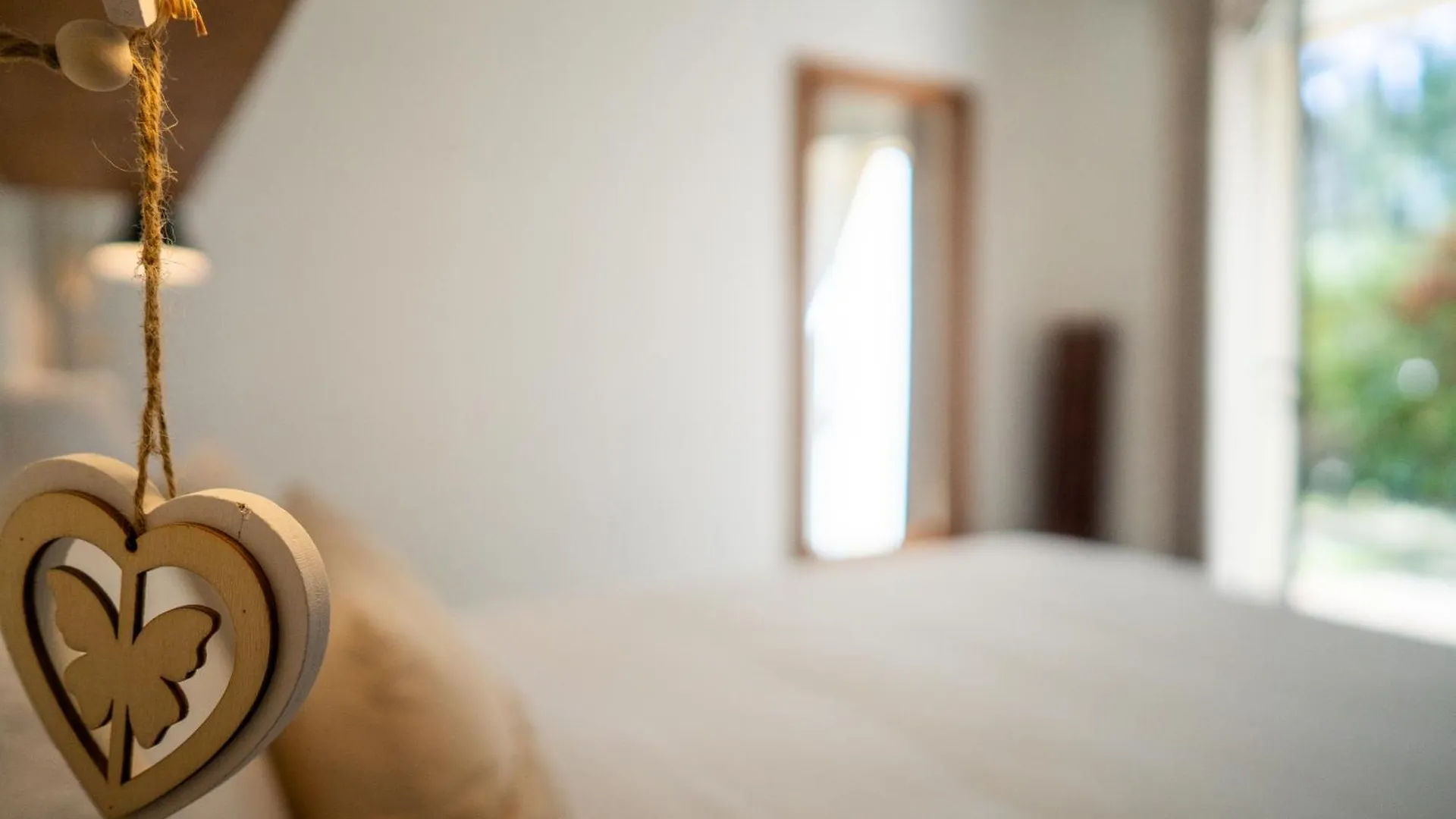 Appartement O Coeur Des Ocres à Roussillon en Isere 0*,  France