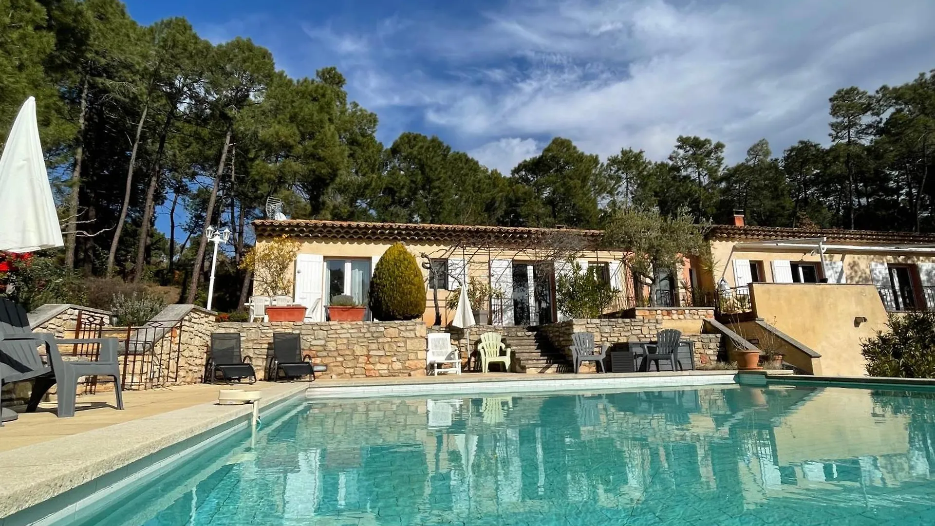 O Coeur Des Ocres Apartment Roussillon  0*, Roussillon (Vaucluse) France